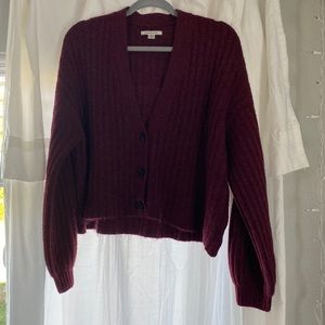 American eagle sweater